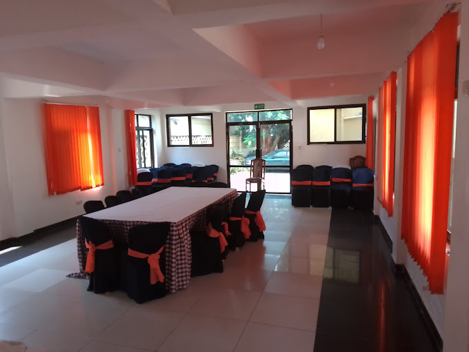 New East View Hotel