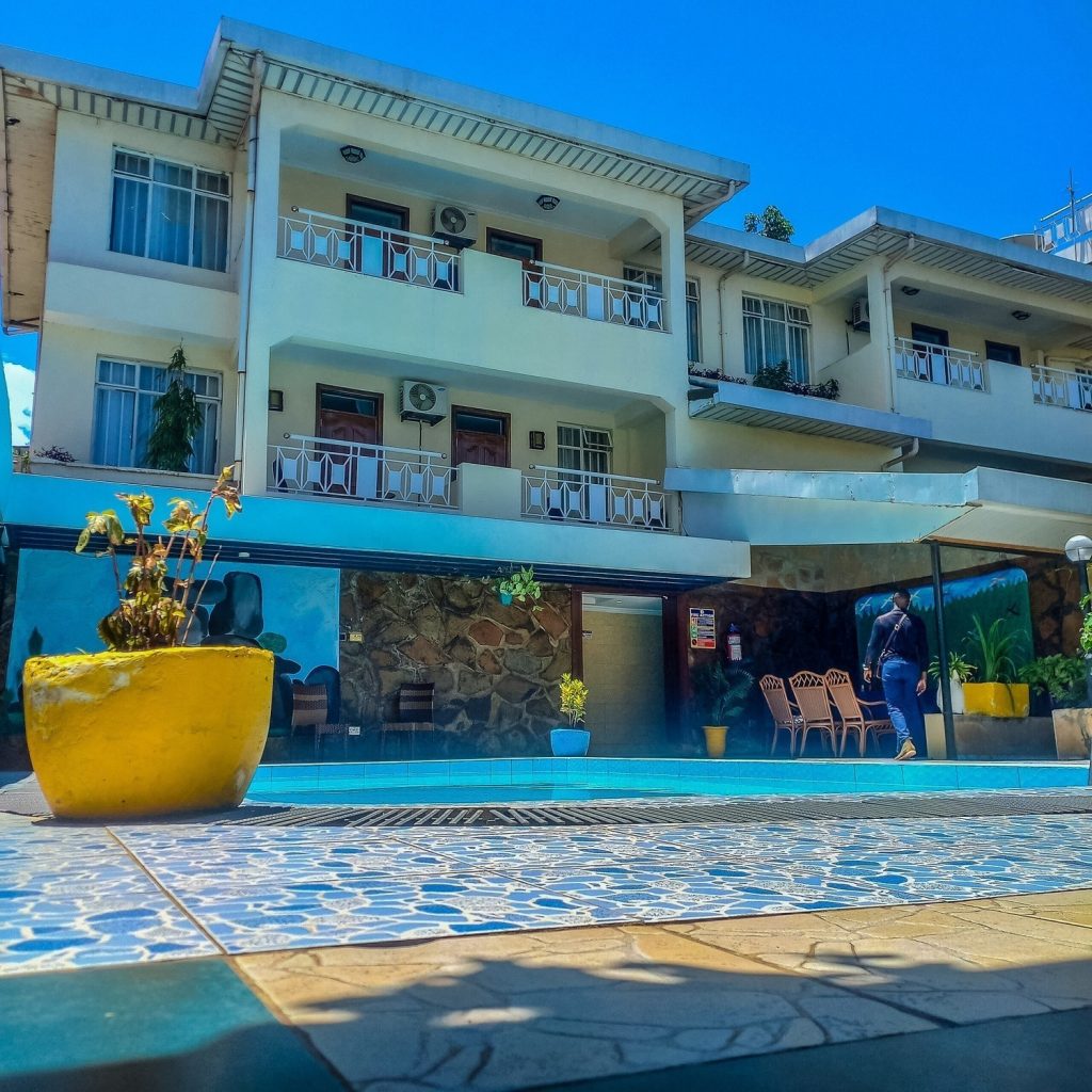 Royal Gardens Hotel