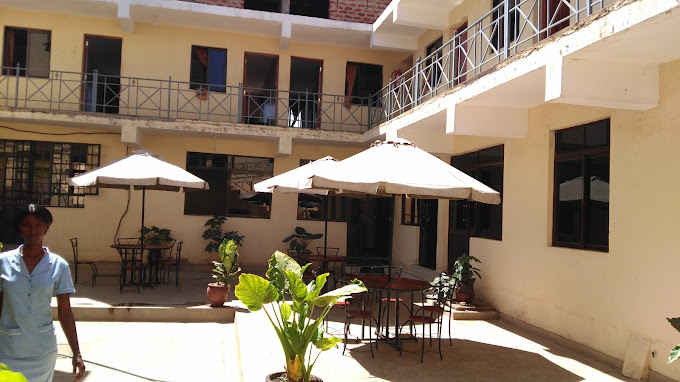 New East View Hotel