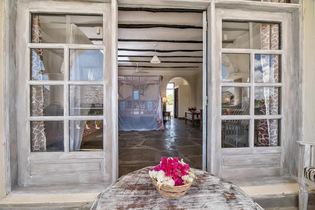 Jacaranda Beach Resort, Watamu