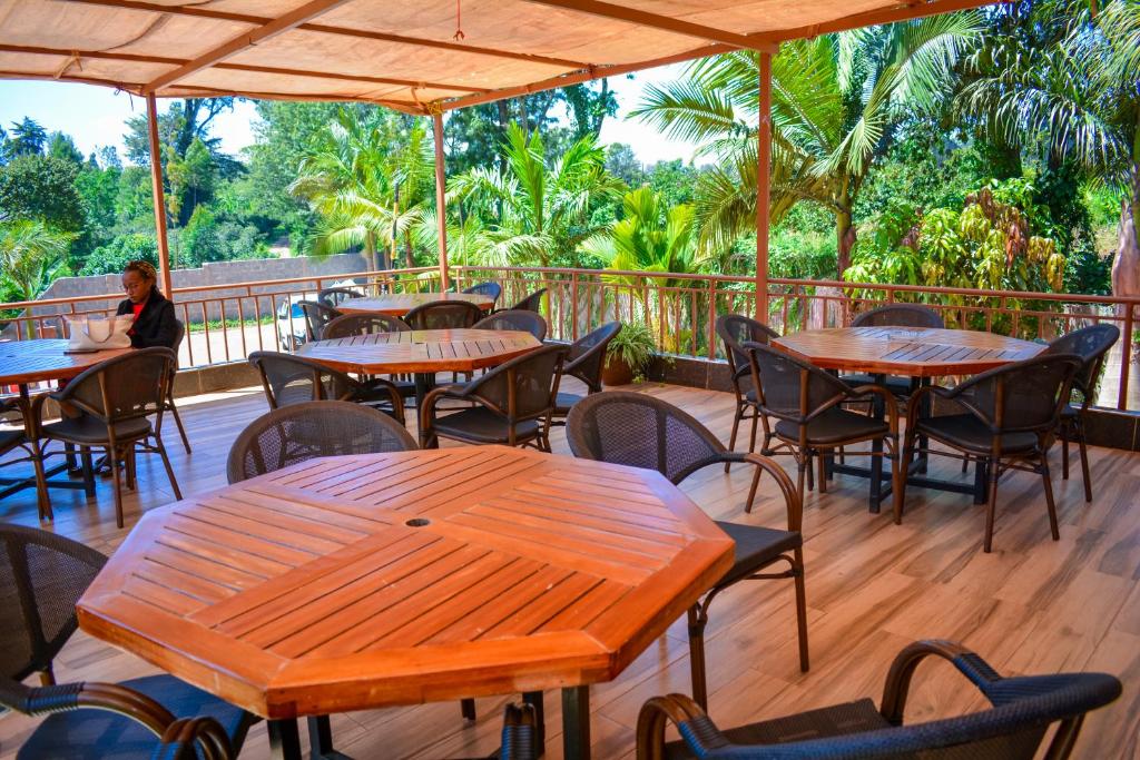 Omega Gardens Hotel