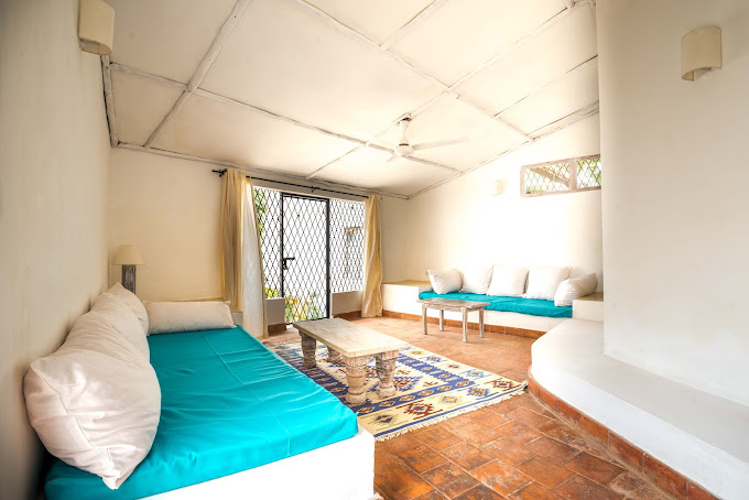 Flamboyant Diani