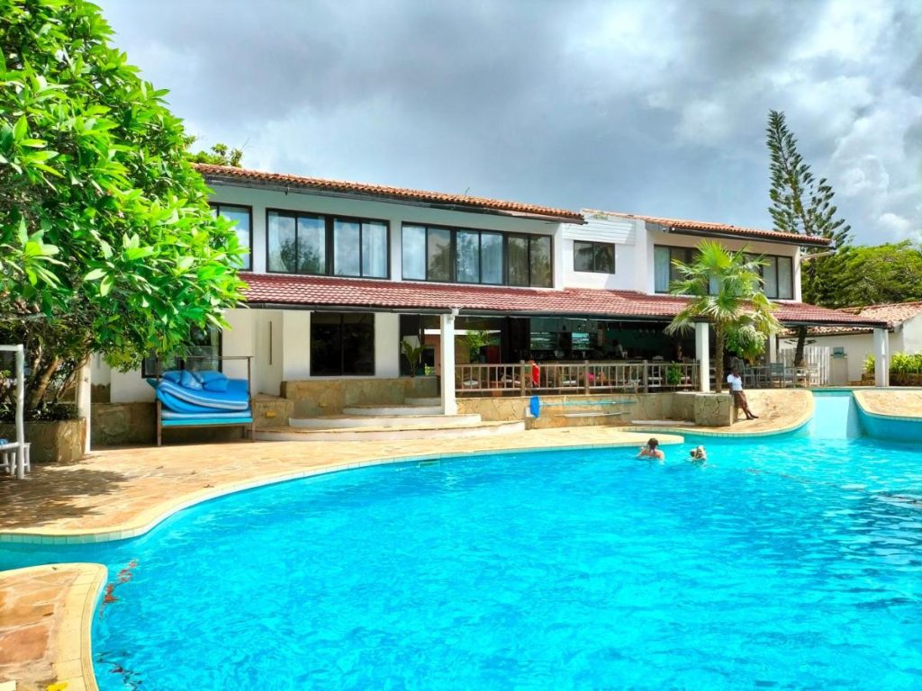 Flamboyant Diani