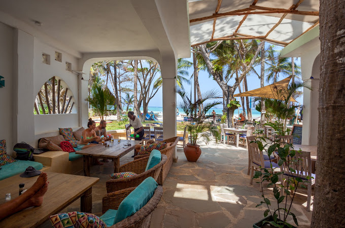 Kenyaways Beach Bed & Breakfast
