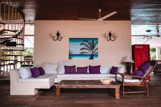 Flamboyant Diani