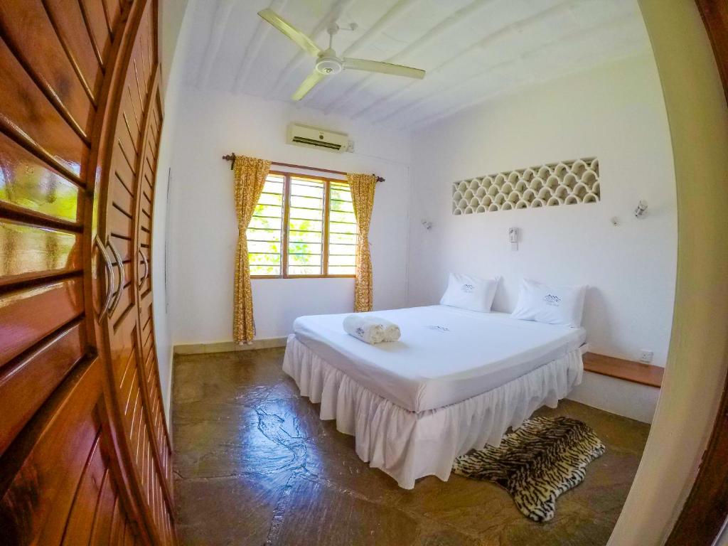 Doric Cottages Diani