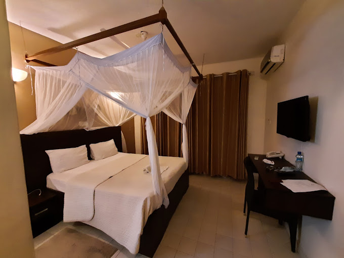 Gasaro Hotel