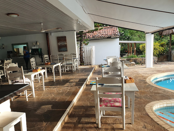Flamboyant Diani