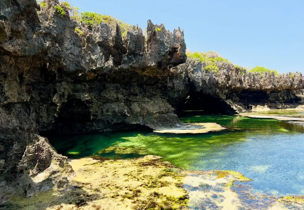 The Africa Pool, Tiwi Beach