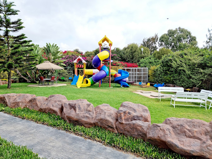 LUSOI RESORT