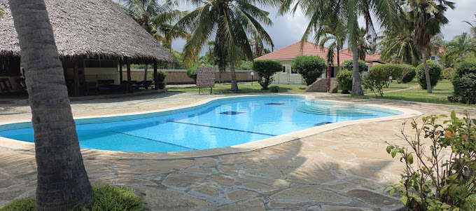 Doric Cottages Diani