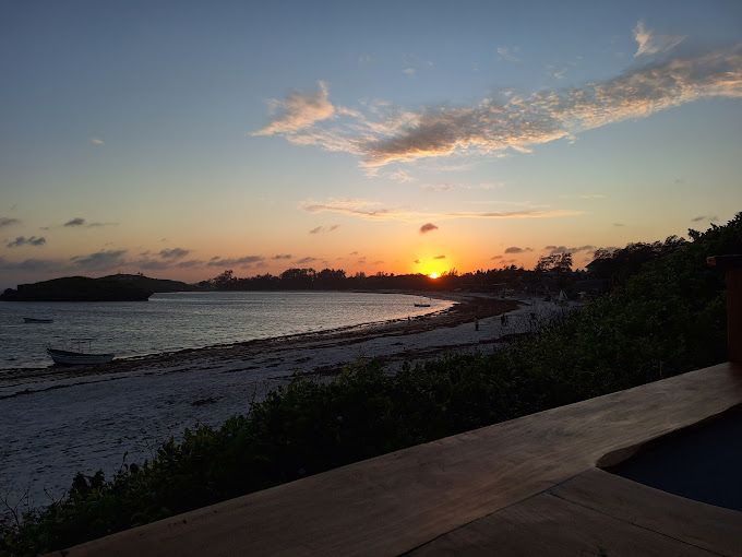 Sunset Watamu – Pizza Restaurant