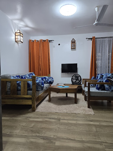 Oceans Whisper Holiday Apartment in Diani