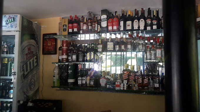 THE HIDEOUT LOUNGE