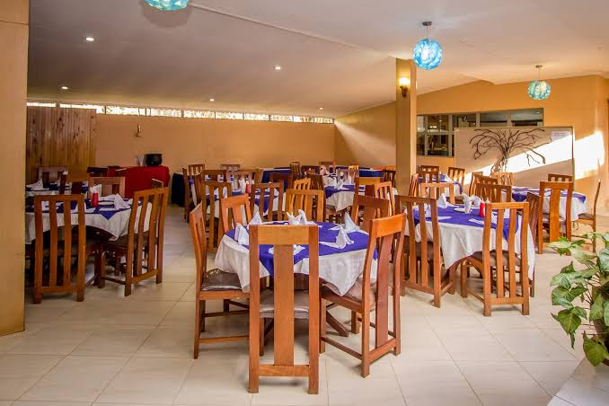 Royal Minni Inn
