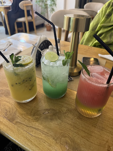 Caravan Cafe