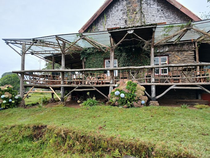 Castle Forest Lodge