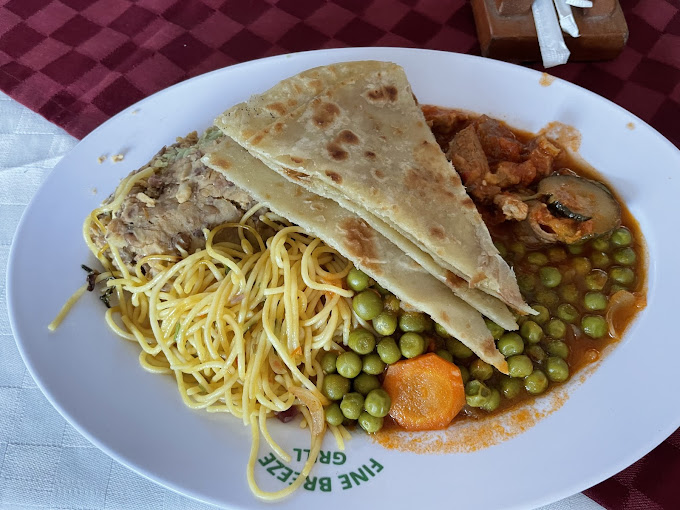 Fine Breeze Bar And Grill