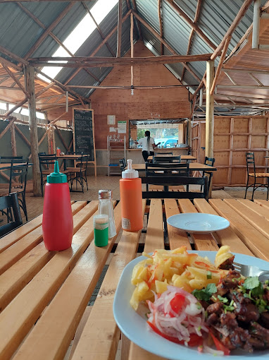Woodhut Grill