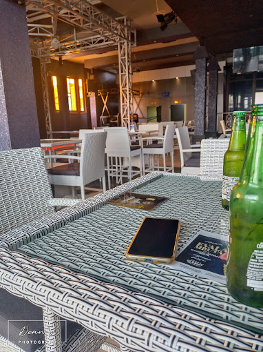 Pyasa Lounge & Restaurant