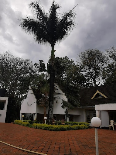 Izaak Walton Inn