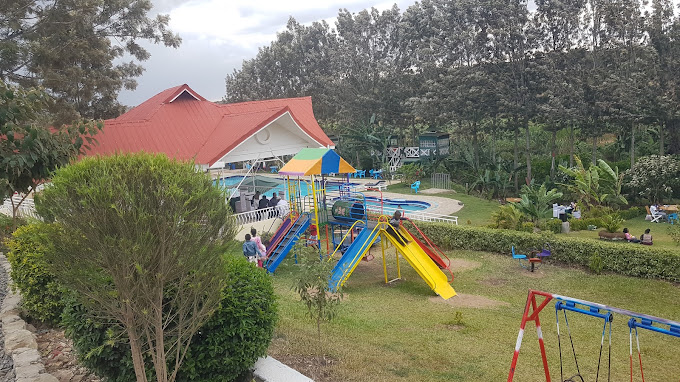 THE MUGUMO VALLEY RESORT