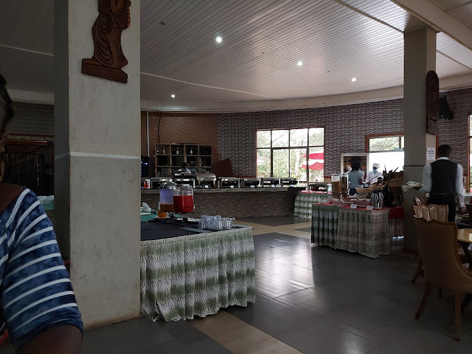 Nokras Riverine Hotel & Spa