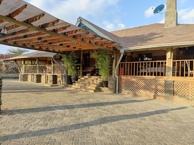 Kambi Mstuni Resort