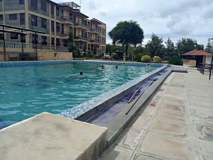 Kobos Resort