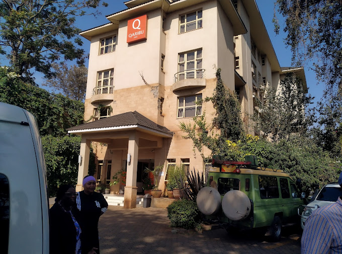 Qaribu inn