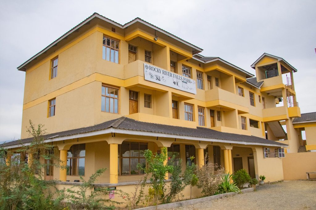 Rocky River Resort