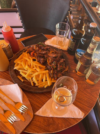 Smokys Restaurant
