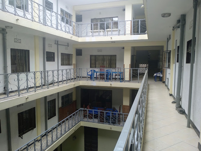 Meru House Inn