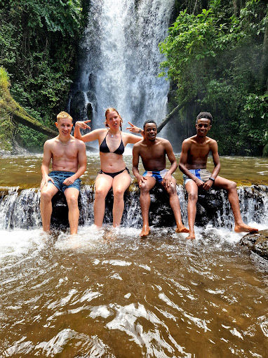 kinukamori Marangu waterfalls