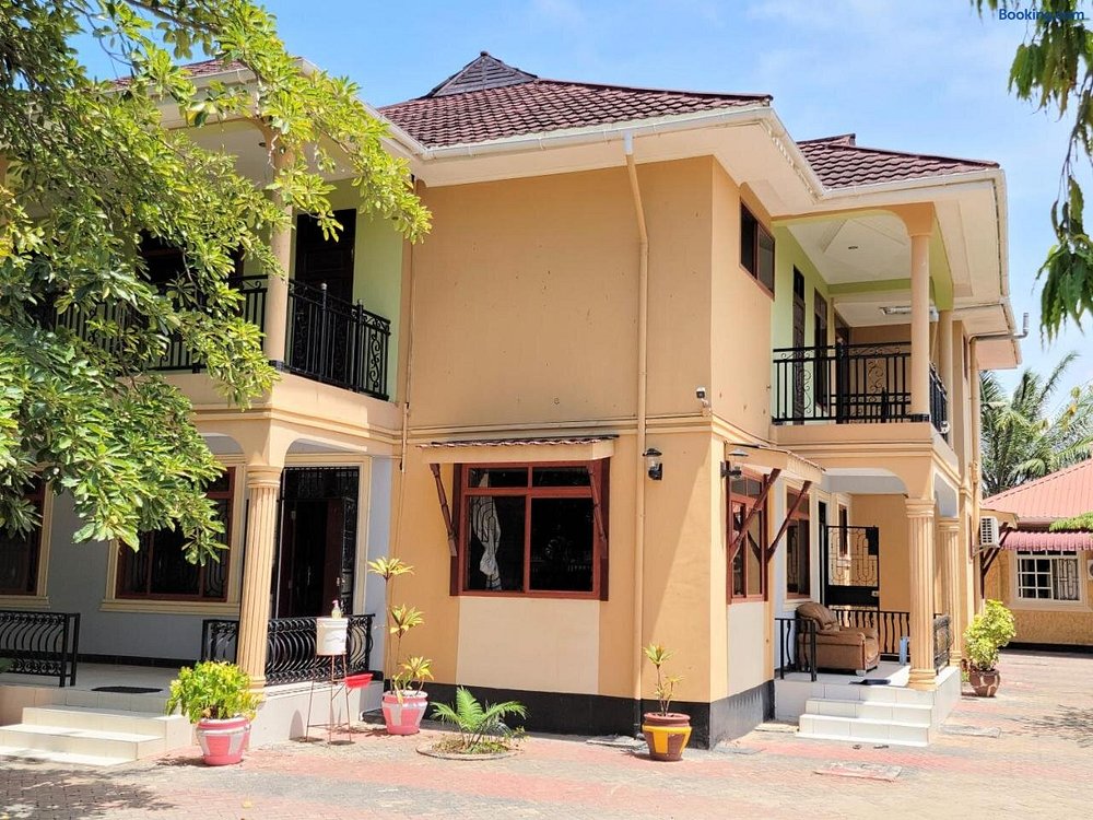 J M PEACE LODGE