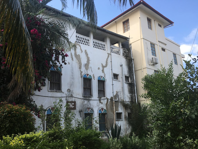 Warere Town House