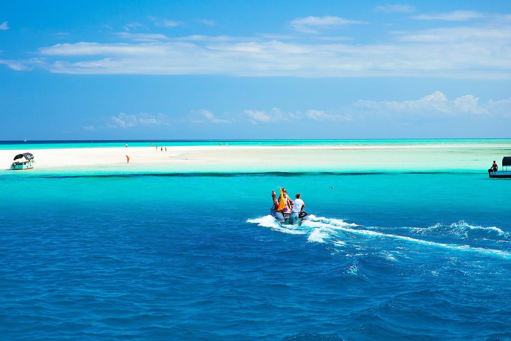 Zanzibar Catamaran Sofia – Luxury Charter