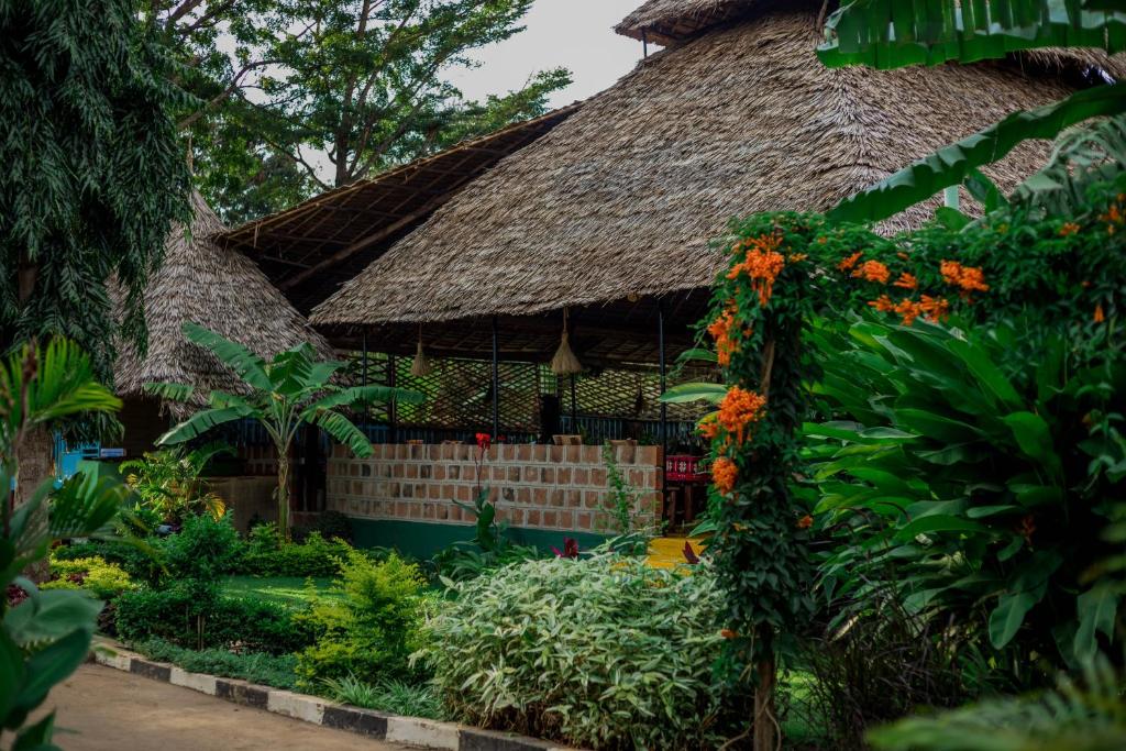 Royal Wonders Hotel