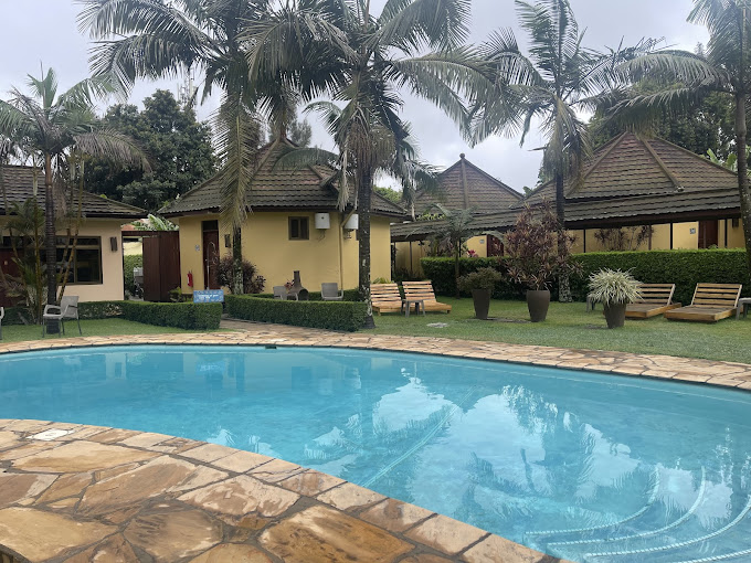 Ahadi Lodge