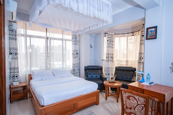 Venice Hotel