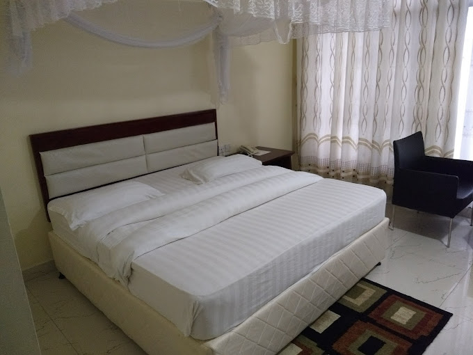 DoubleView Hotel