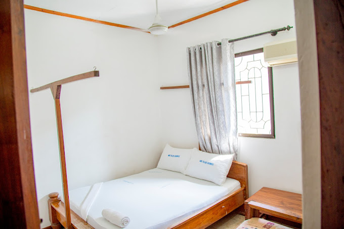 BUMBIRE ROYAL INN