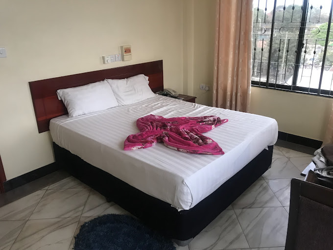 Mambosasa Hotel