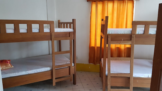 Bahari Beach Hostel