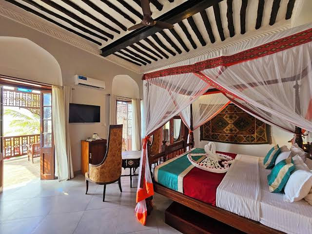 Mizingani Seafront Hotel
