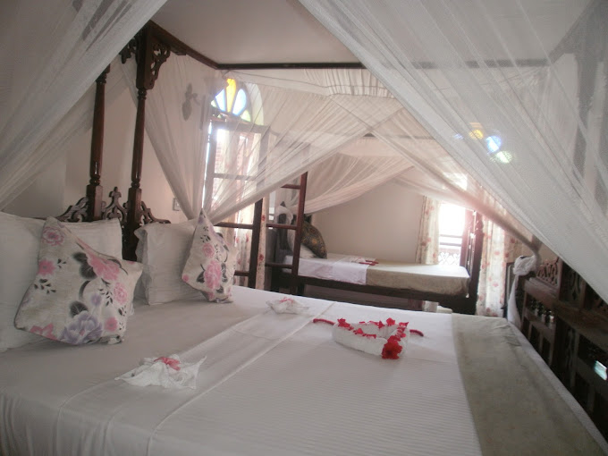 Asmini Palace Hotel