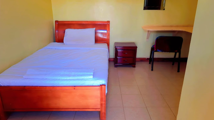 Meru Guest Villas