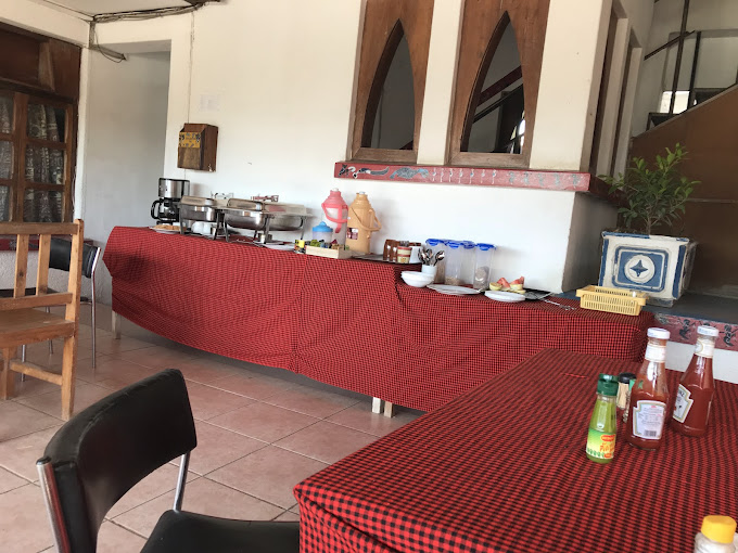 Q-Bar & Guest House
