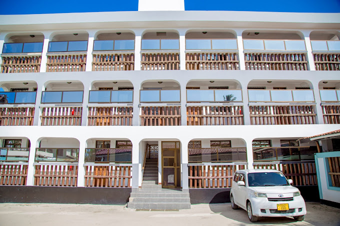 BUMBIRE ROYAL INN