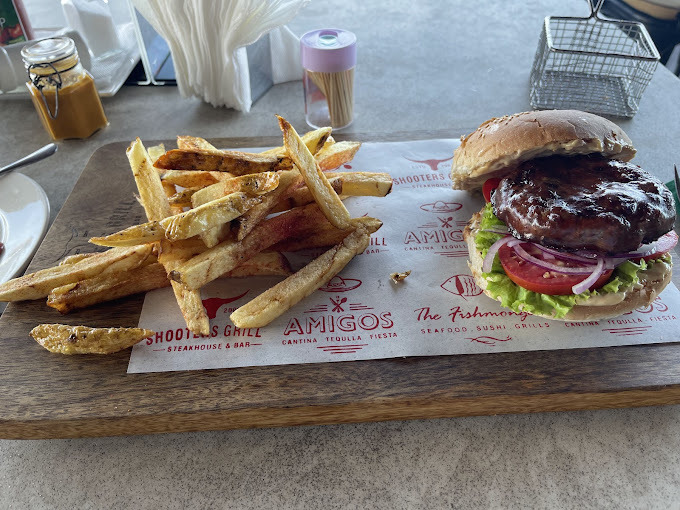 Shooters Grill